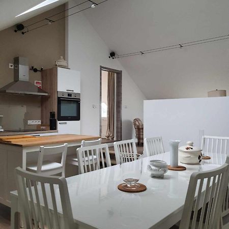 Gite Rural 3 Epis "Aux Pieds Des Ar'Den" - Chambre 1 Isolee Et Chambre 2 Dans Hall De Nuit - 34 Rue Du Chateau A 5564 Wanlin - 4 Adultes Et 2 Enfants Houyet Dış mekan fotoğraf